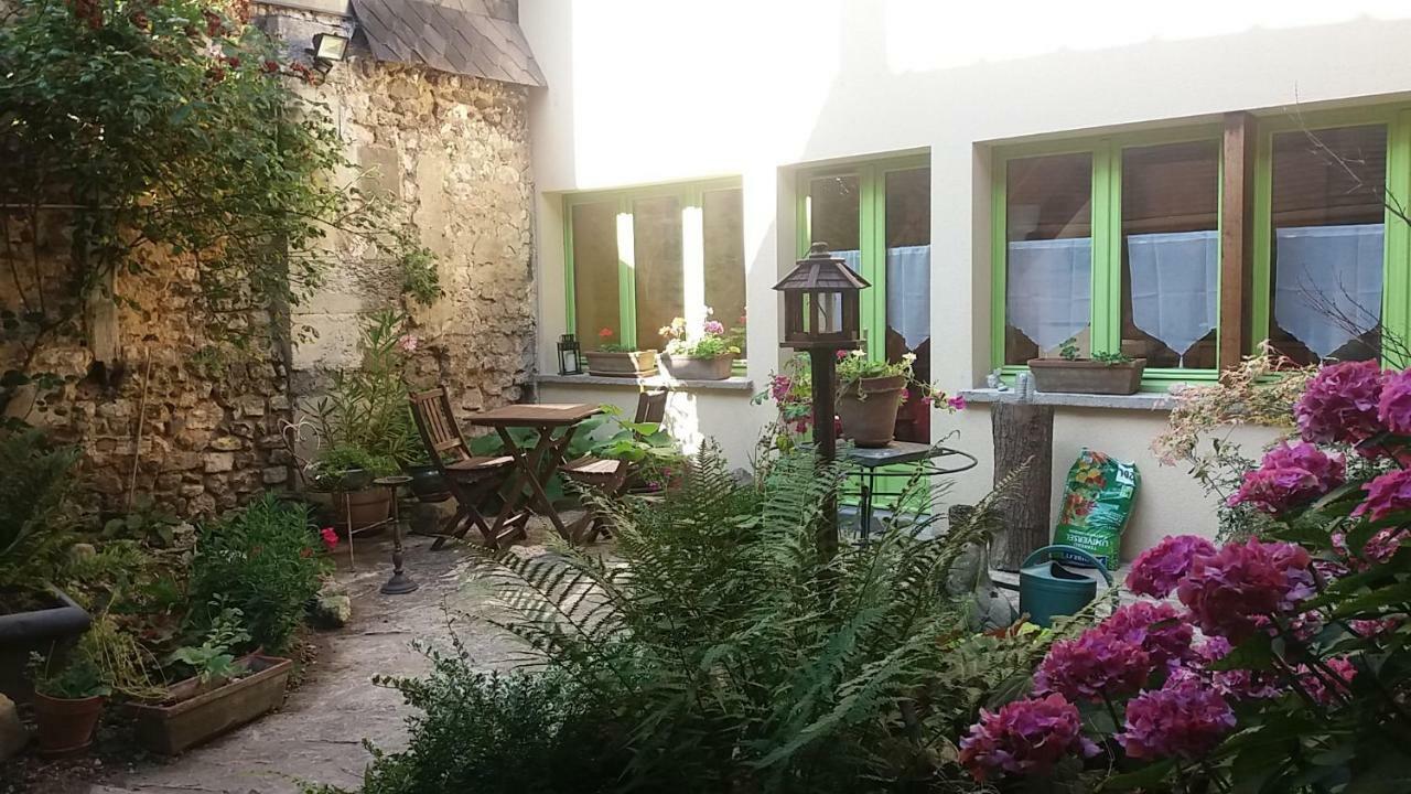 La Maisonnette Les Andelys Exteriör bild